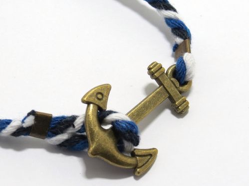 gevlochten armband met oud goud kleurige anker sluiting ± 17 cm